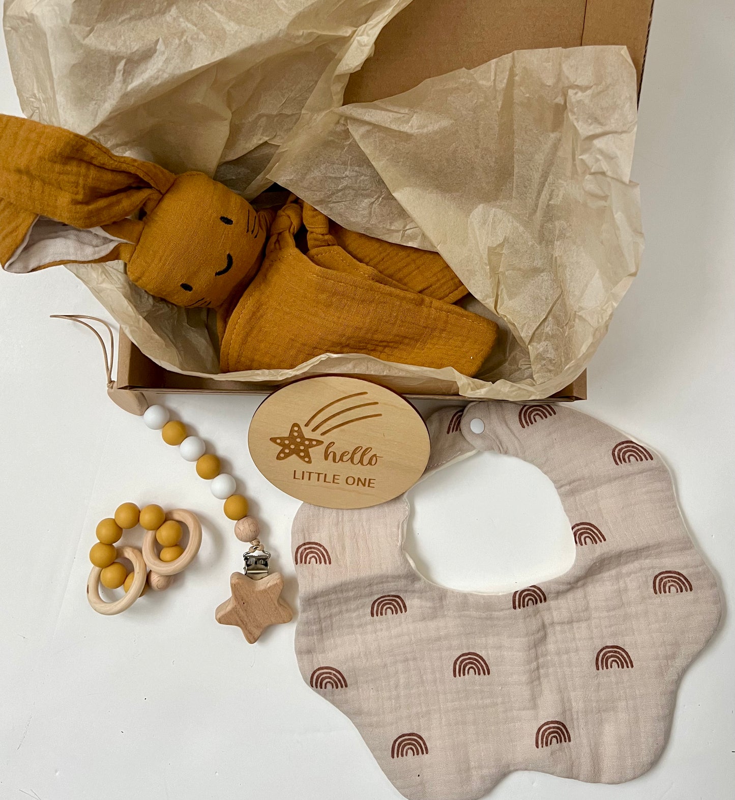 Golden Teddy muslin gift box