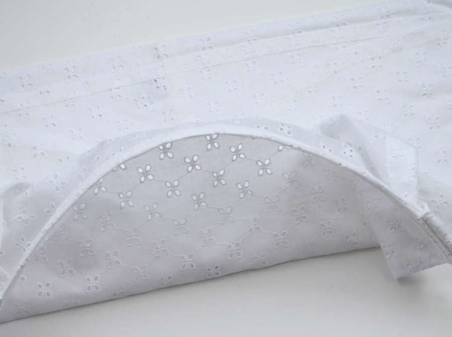 Beautiful nursing cover neckline ensuring you keep eye contact with your baby while feeding in comfort and privacy.